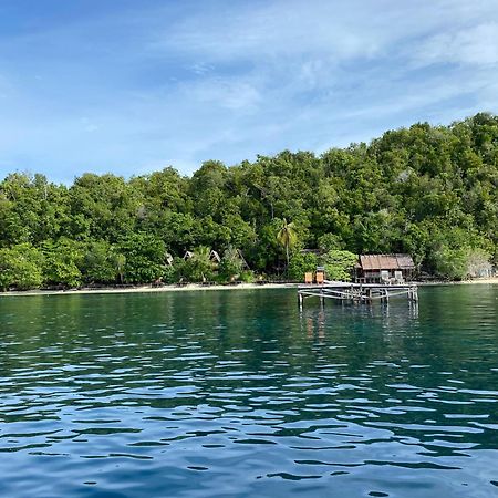Warahnus Dive Homestay Kri 外观 照片