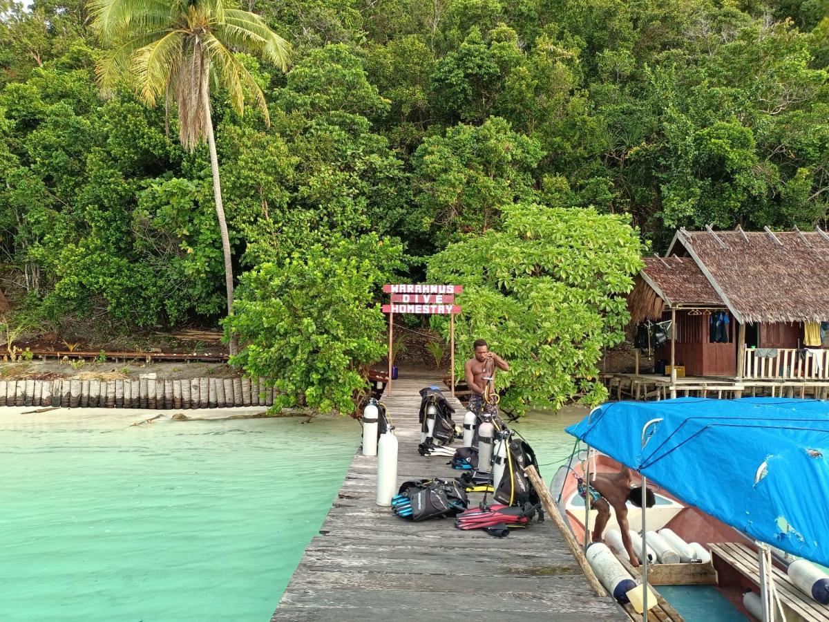 Warahnus Dive Homestay Kri 外观 照片
